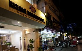 Rising Dragon Legend Hotel